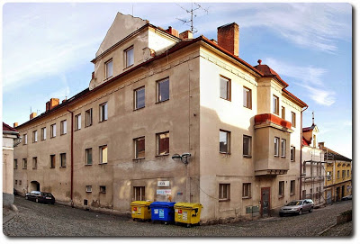 http://goo.gl/Il1VG7